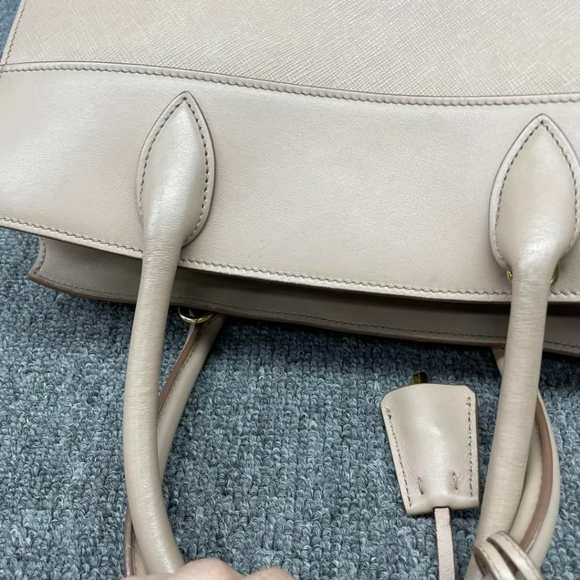 100% Authentic PRADA Esplanade Leather Satchel - Picture 5 of 15